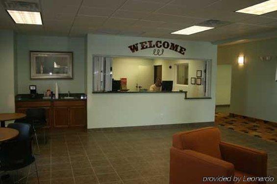 Days Inn & Suites By Wyndham Columbus Ne İç mekan fotoğraf